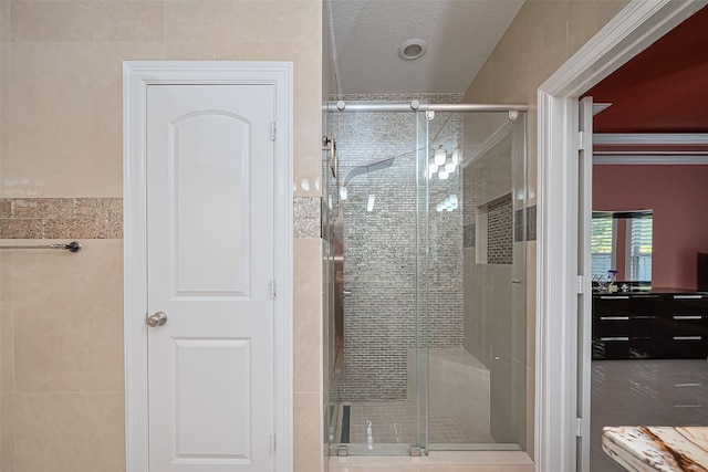 5411 Oban Terrace Ln, Sugar Land, TX 77479 - full bathroom with a shower stall