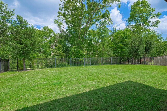 5411 Oban Terrace Ln, Sugar Land, TX 77479 - view of yard