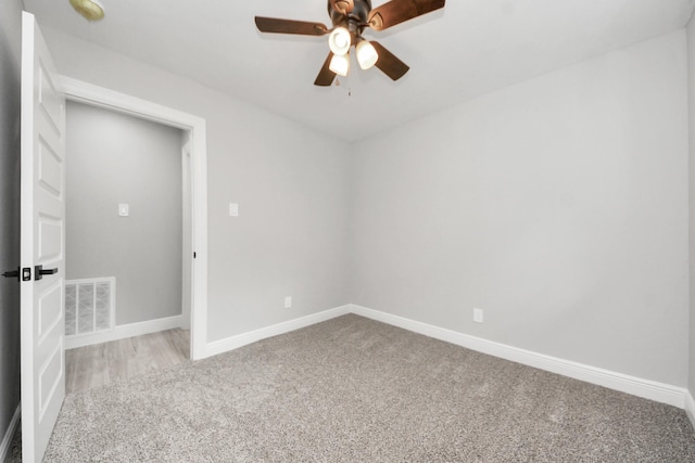 7622 Parker Rd, Houston, TX 77016 - carpeted empty room featuring a ceiling fan and baseboards