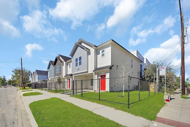 1515 Egypt St, Houston, TX 77009 - view of community featuring a residential view