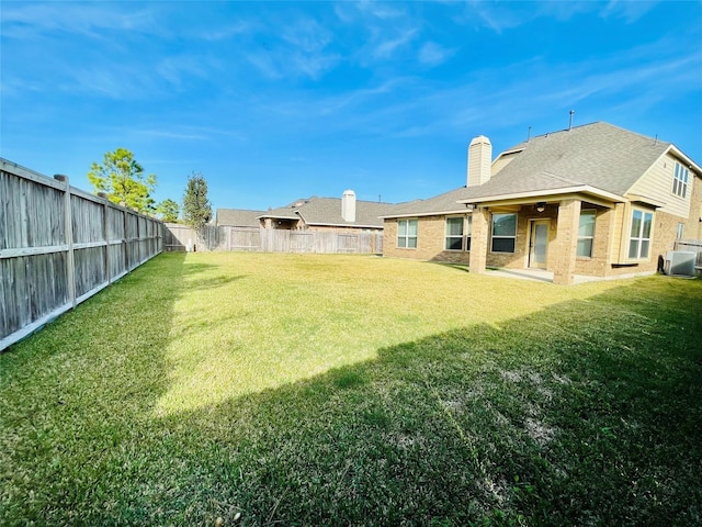 3411 Hawkins Glen Ln, Katy, TX 77449 - view of yard featuring cooling unit
