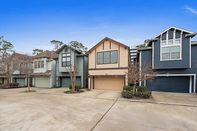 1117 Beall Landing Ct, Houston, TX 77008 - view of front of home with a garage and driveway