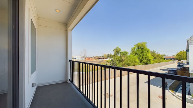 3019 Jensen Springs Ln, Houston, TX 77026 - view of balcony