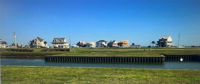 8 Saddlebunch, Hitchcock, TX 77563