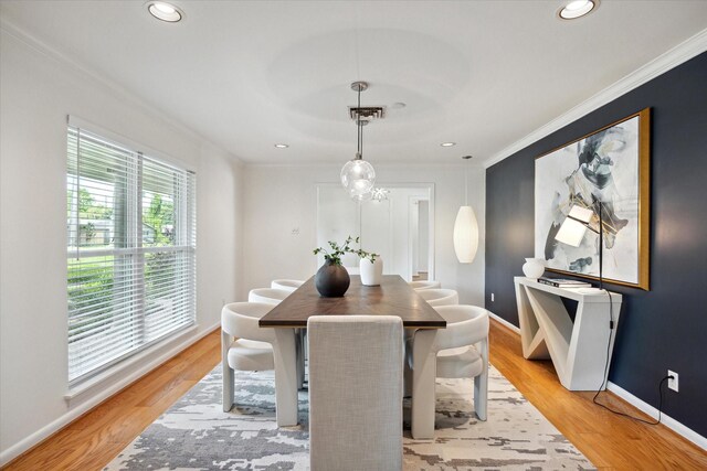 1415 Lehman St, Houston, TX 77018 - dining room featuring ornamental molding, light wood-style floors, recessed lighting, and baseboards