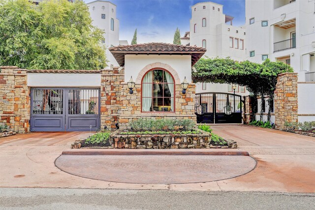 5211 Calle Cordoba Pl, Houston, TX 77007 - view of property