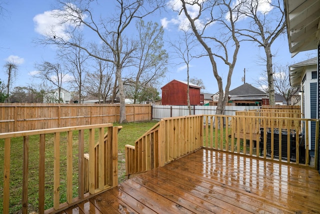3409 Providence St, Houston, TX 77020 - view of wooden deck