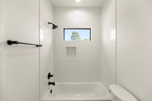 1038 W 31st St, Houston, TX 77018 - full bath featuring toilet and  shower combination