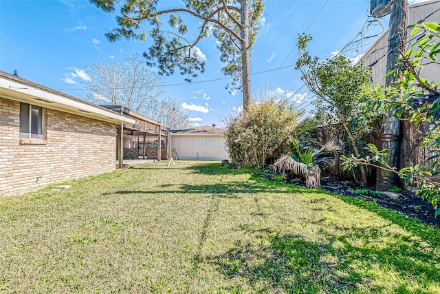 5723 Jason St, Houston, TX 77096 - view of yard