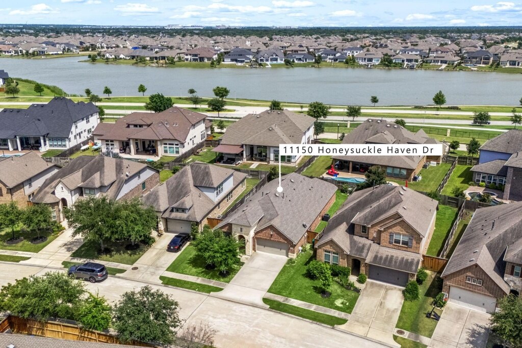 11150 Honeysuckle Haven Dr, Cypress, TX 77433 - photo 1