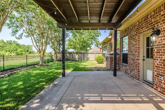 5122 Hidden Brook Ln, League City, TX 77573 - view of patio / terrace