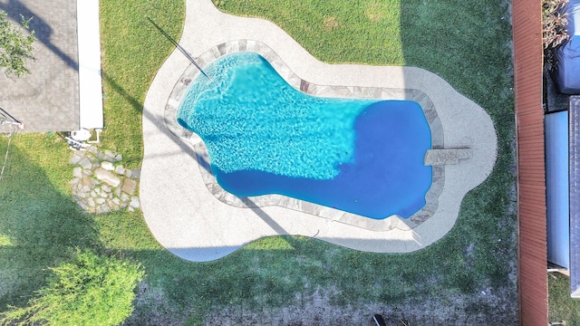 6035 Cartagena St, Houston, TX 77035 - bird's eye view of a pool area