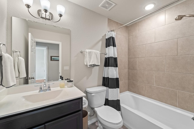 8957 Monterey View Dr, Houston, TX 77080 - full bath featuring shower / tub combo with curtain, toilet, and vanity