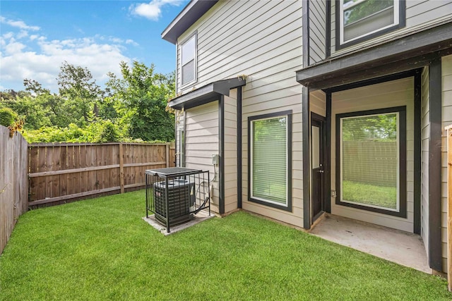 5023 Mallow St A/B, Unit A/B Houston, TX 77033 - view of yard with central AC