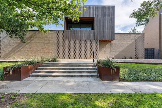 2021 Albans Rd, Houston, TX 77005 - view of exterior entry