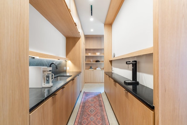 2021 Albans Rd, Houston, TX 77005 - bar area featuring a sink and recessed lighting