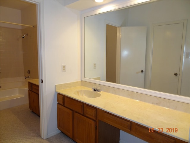 434 Wilcrest Dr Unit 434, Houston, TX 77042 - bathroom with vanity and bathtub / shower combination
