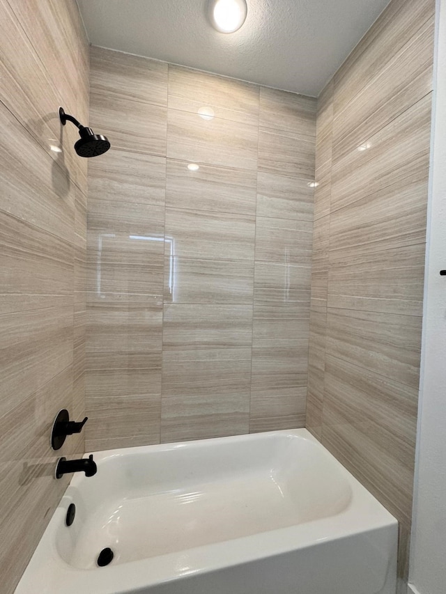 2708 Nagle St, Houston, TX 77004 - bathroom with shower / washtub combination