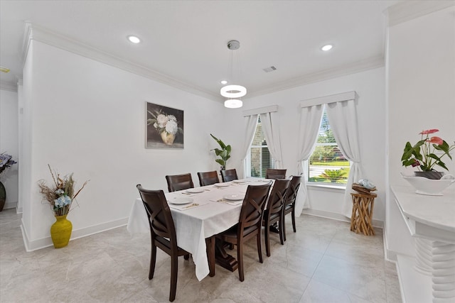 1314 Briar Cliff St, Conroe, TX 77385 - dining space featuring crown molding, recessed lighting, and baseboards