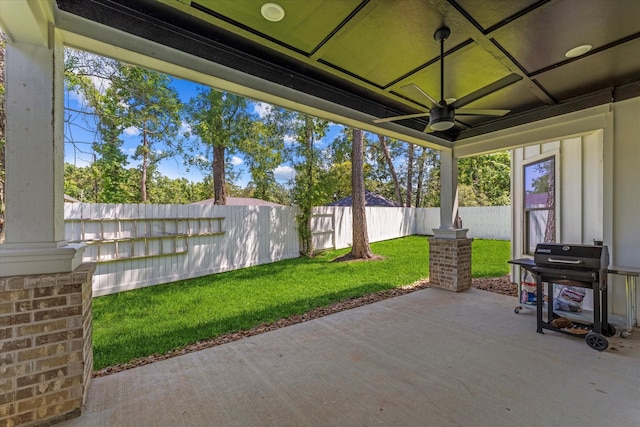 1314 Briar Cliff St, Conroe, TX 77385 - view of patio with ceiling fan