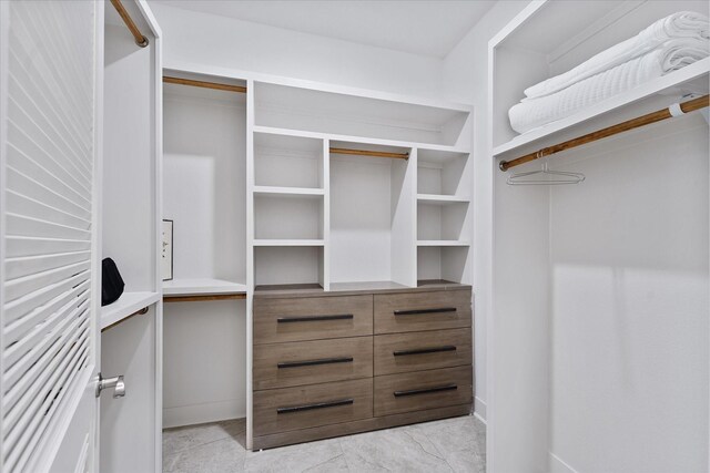 1314 Briar Cliff St, Conroe, TX 77385 - view of spacious closet