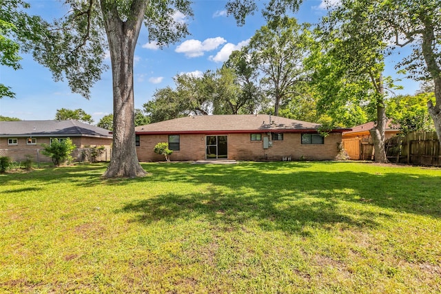 5839 Ettrick Dr, Houston, TX 77035 - back of property with brick siding