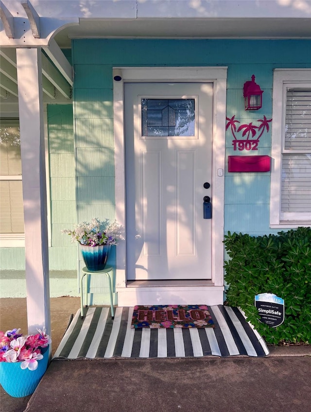 1902 Bayou Shore Dr, Galveston, TX 77551 - view of exterior entry