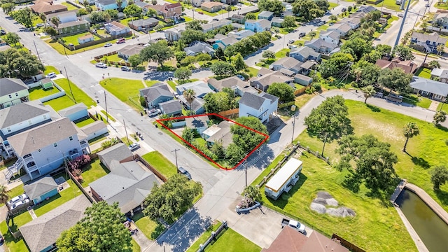 1902 Bayou Shore Dr, Galveston, TX 77551 - aerial view of residential area featuring property boundaries highlighted