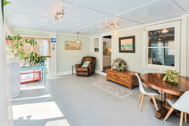 1902 Bayou Shore Dr, Galveston, TX 77551 - view of sunroom / solarium