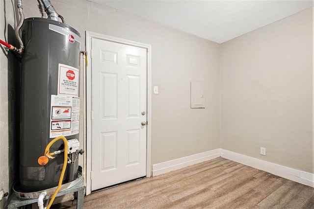 7306 Lakewood Dr, Houston, TX 77016 - utilities featuring water heater