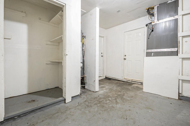 2705 Camille St, Pasadena, TX 77506 - bathroom featuring concrete flooring