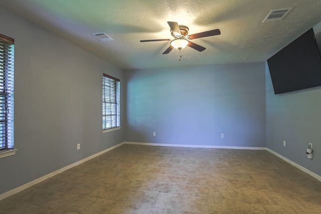 25458 Camelot Ln, Hockley, TX 77447 - photo 15