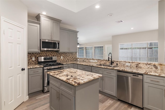 1603 Oak Place Ct, Pearland, TX 77581 - photo 4