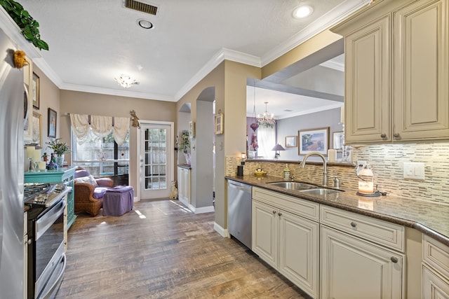47 S Spiral Vine Cir Unit 47, The Woodlands, TX 77381 - photo 16
