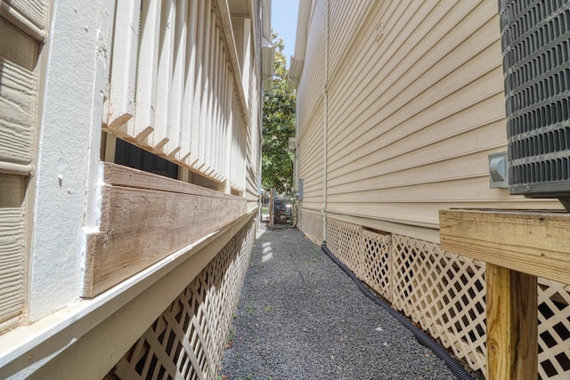 1184 Nelson Falls Ln, Houston, TX 77008 - view of side of home