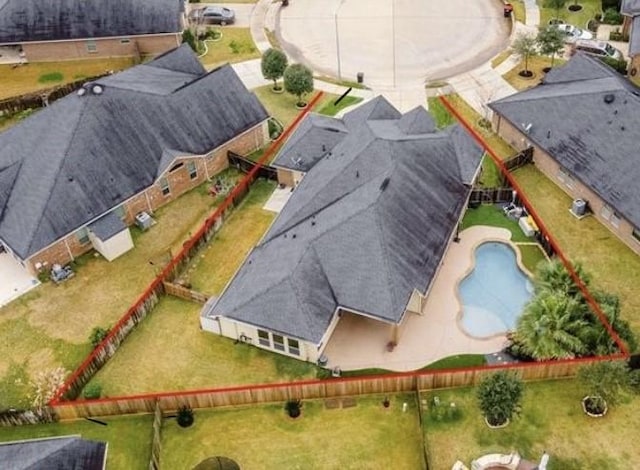 19503 Sundance Edge Ct, Richmond, TX 77407 - bird's eye view of a pool