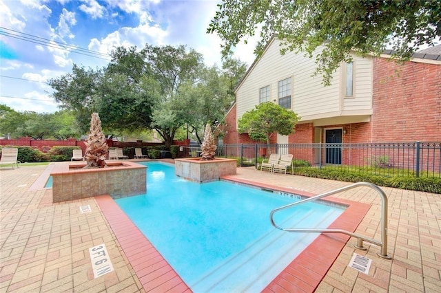 2211 S Kirkwood Rd Unit 1, Houston, TX 77077 - community pool with fence and a patio
