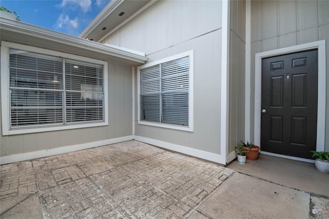 19411 Southaven Dr, Houston, TX 77084 - entrance to property featuring a patio area