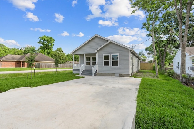 4358 Larkspur St, Houston, TX 77051 - view of front facade featuring concrete driveway and a porch