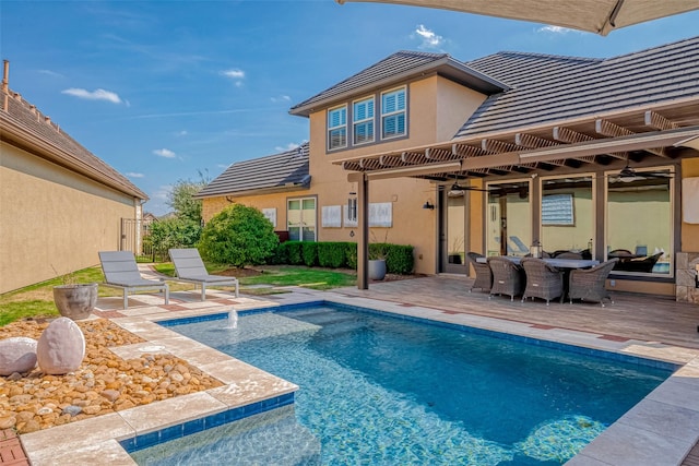 5123 Wheaton Park Dr, Sugar Land, TX 77479 - outdoor pool featuring ceiling fan, outdoor dining space, and a patio area