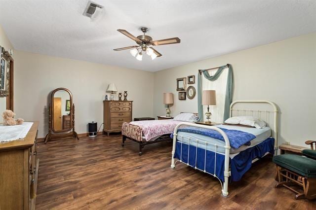 527 E Walton Rd, Lumberton, TX 77657 - bedroom with wood finished floors and a ceiling fan