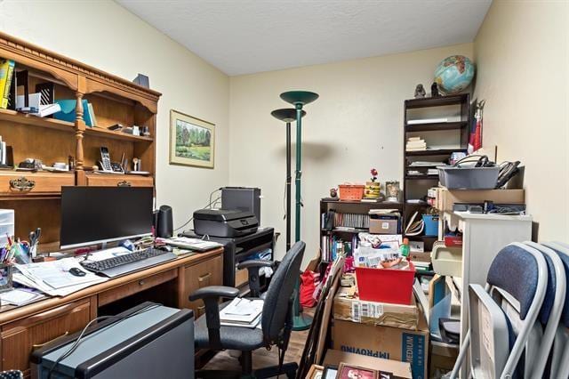527 E Walton Rd, Lumberton, TX 77657 - view of home office