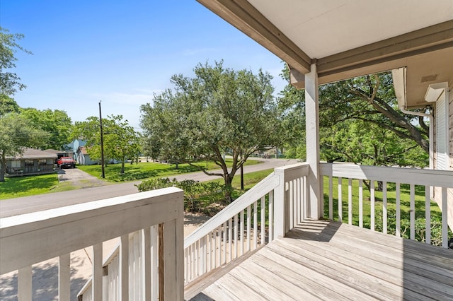 211 4th St, Dickinson, TX 77539 - wooden deck with covered porch