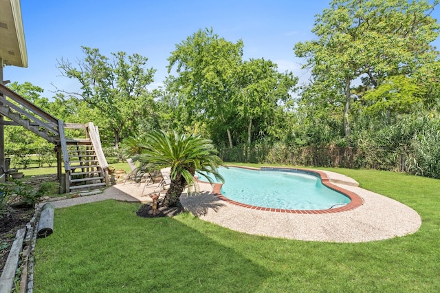 211 4th St, Dickinson, TX 77539 - view of pool with stairway and a patio