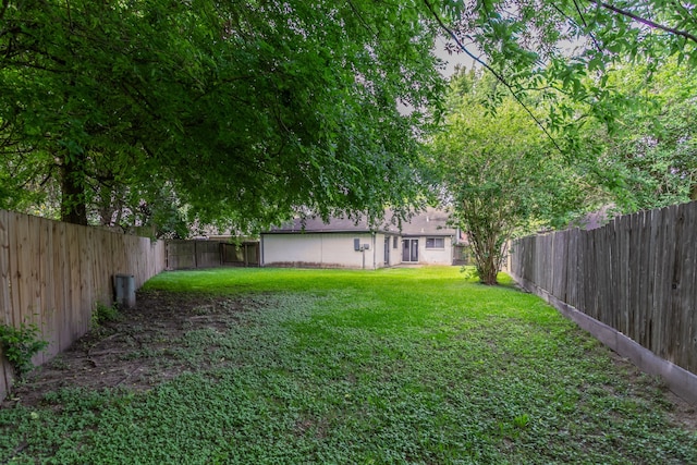 7218 Winding Trace Dr, Houston, TX 77086 - view of yard