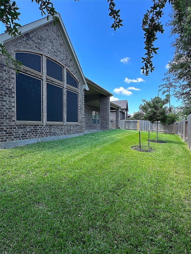 2308 Ellis Park Ln, Conroe, TX 77304 - view of yard