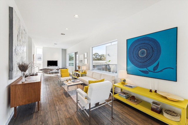 1851 Lexington St, Houston, TX 77098 - living area featuring wood-type flooring and recessed lighting