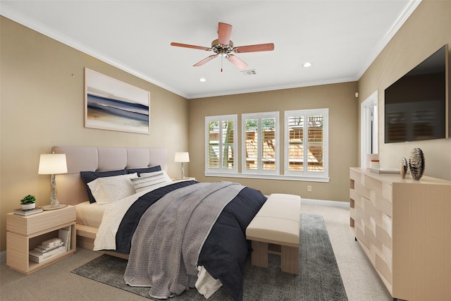 6635 Wanita Pl Unit B, Houston, TX 77007 - bedroom with light colored carpet, recessed lighting, baseboards, crown molding, and a ceiling fan