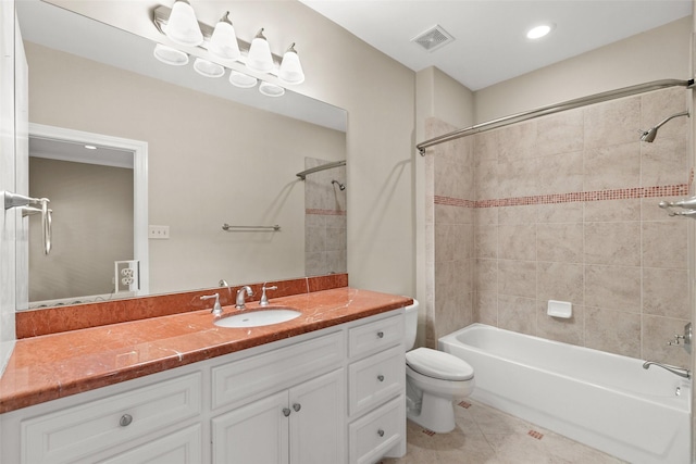 6635 Wanita Pl Unit B, Houston, TX 77007 - full bathroom with washtub / shower combination, tile patterned floors, toilet, vanity, and recessed lighting