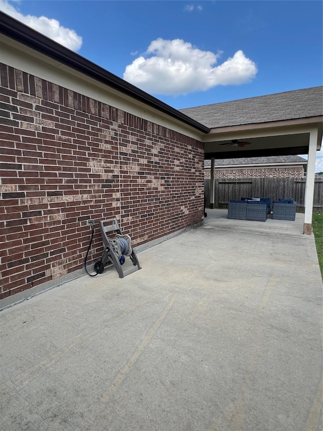 10022 Hyacinth Way, Conroe, TX 77385 - view of patio featuring fence
